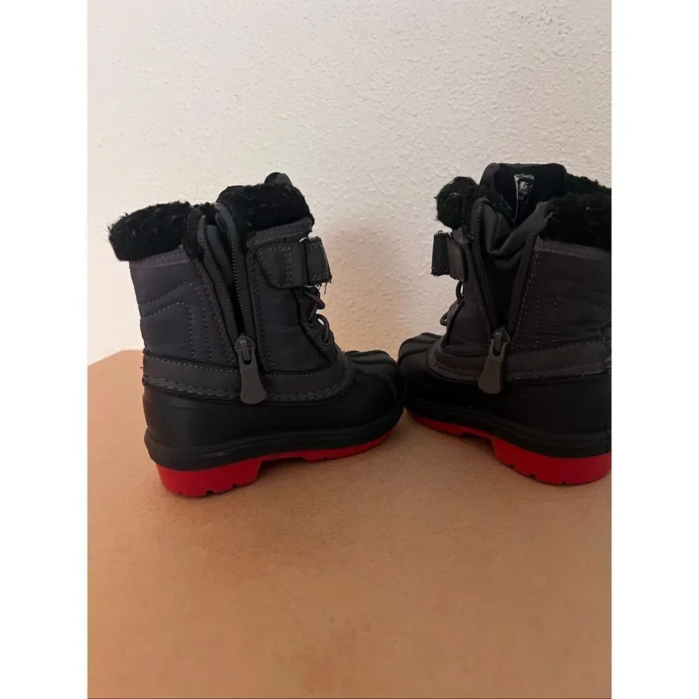 CAT & JACK GRAY & BLACK WINTER BOOTS - SIZE 5 toddlers